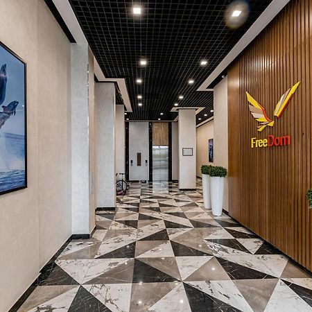 アスターナУютная 1 Комнатная Freedomアパートメント エクステリア 写真